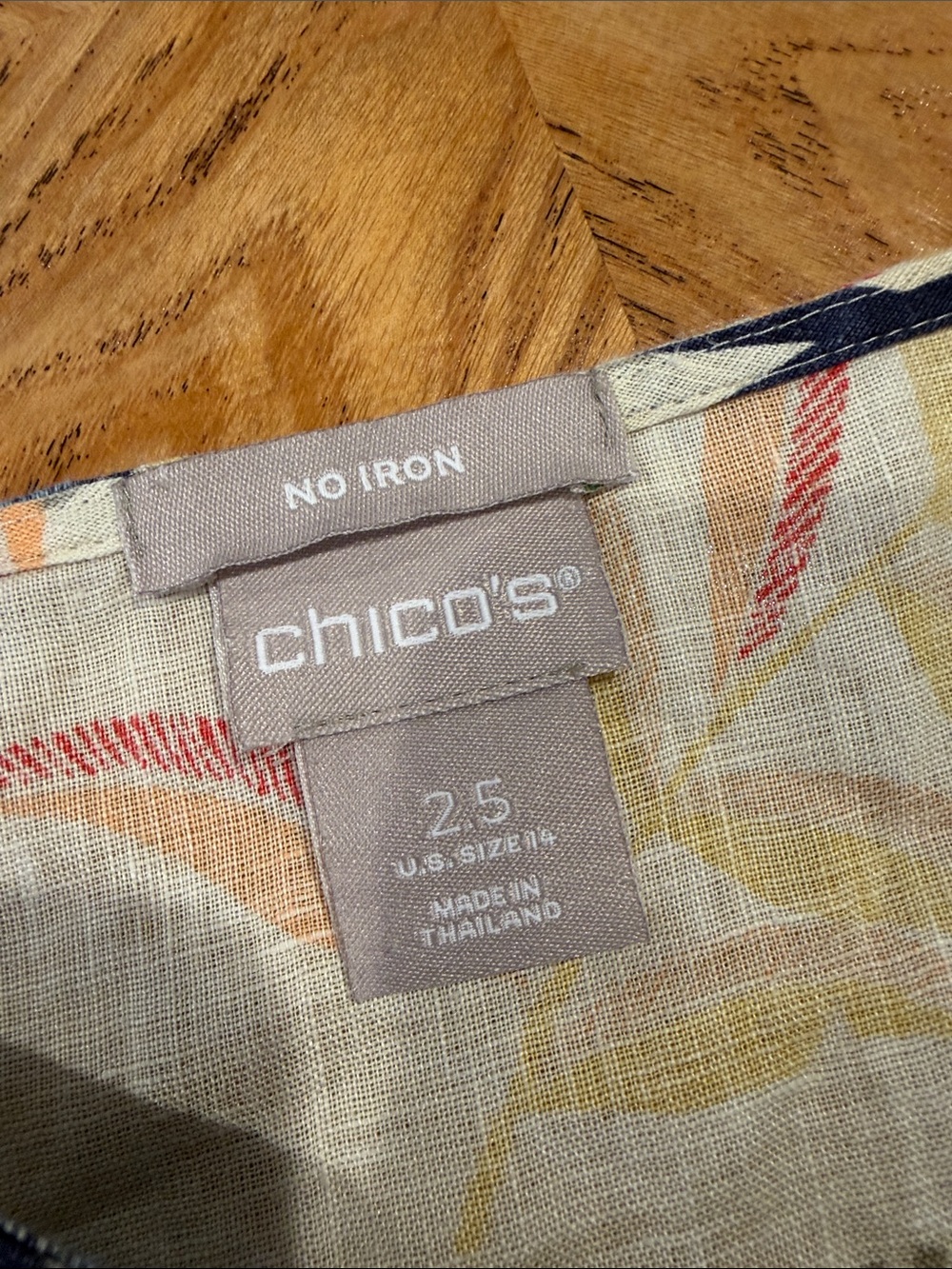 Chico's 100% Linen Tropical Palm Leopard Tunic Blouse Yellow Multi Size 2.5 (14) - Picture 3 of 11